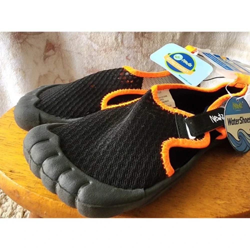 Newtz‎ Orange And Black Kids Water Shoes Size 2-3